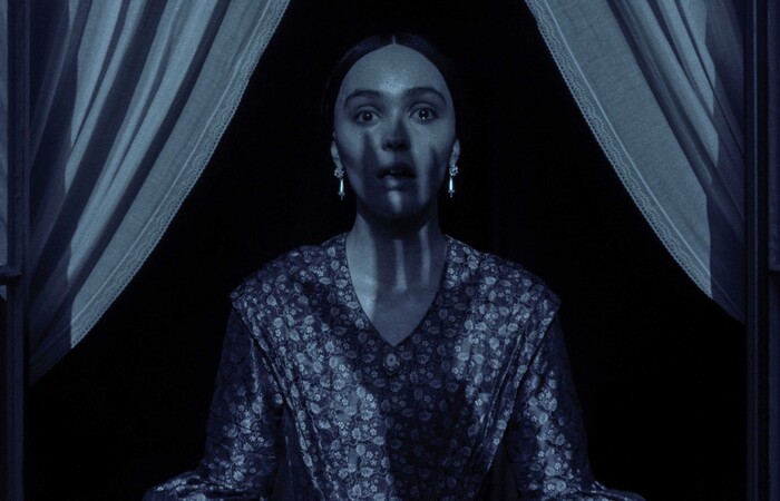 /Versão de Robert Eggers dá destaque para protagonismo feminino através da atuação intensa de Lily-Rose Depp (Universal/Divulgação) /Versão de Robert Eggers dá destaque para protagonismo feminino através da atuação intensa de Lily-Rose Depp (Universal/Divulgação)