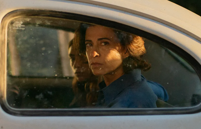 /Premiação do Globo de Ouro ocorre neste domingo (5), com chances reais de vitória de Fernanda Torres, aponta Clayton David, na Variety. (Sony/Divulgação) /Premiação do Globo de Ouro ocorre neste domingo (5), com chances reais de vitória de Fernanda Torres, aponta Clayton David, na Variety. (Sony/Divulgação)