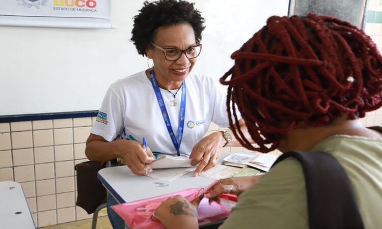 O evento é marcado pela prioridade da gestão da governadora Raquel Lyra em interiorizar serviços e ações em busca de assegurar, de forma gratuita, diversos direitos à população/Foto: Divulgação
