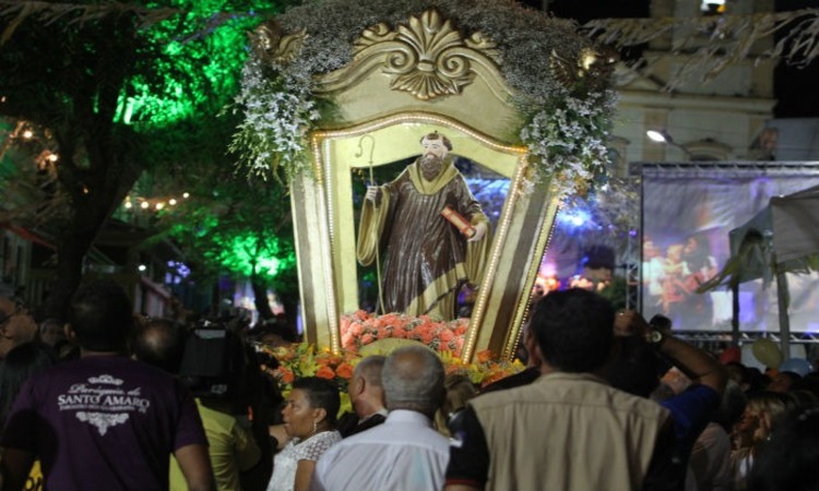 A festa conta também com programação cultural e feirinha para a venda de artigos religiosos e alimentação/Foto: Arquivo/DP A festa conta também com programação cultural e feirinha para a venda de artigos religiosos e alimentação/Foto: Arquivo/DP