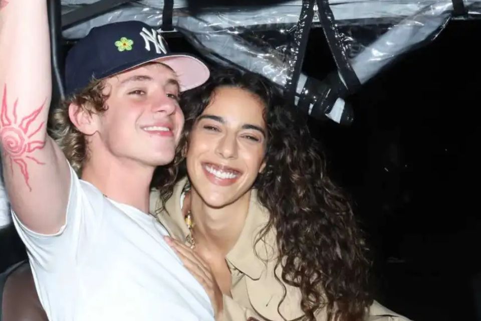 Juliano Floss e Marina Sena 