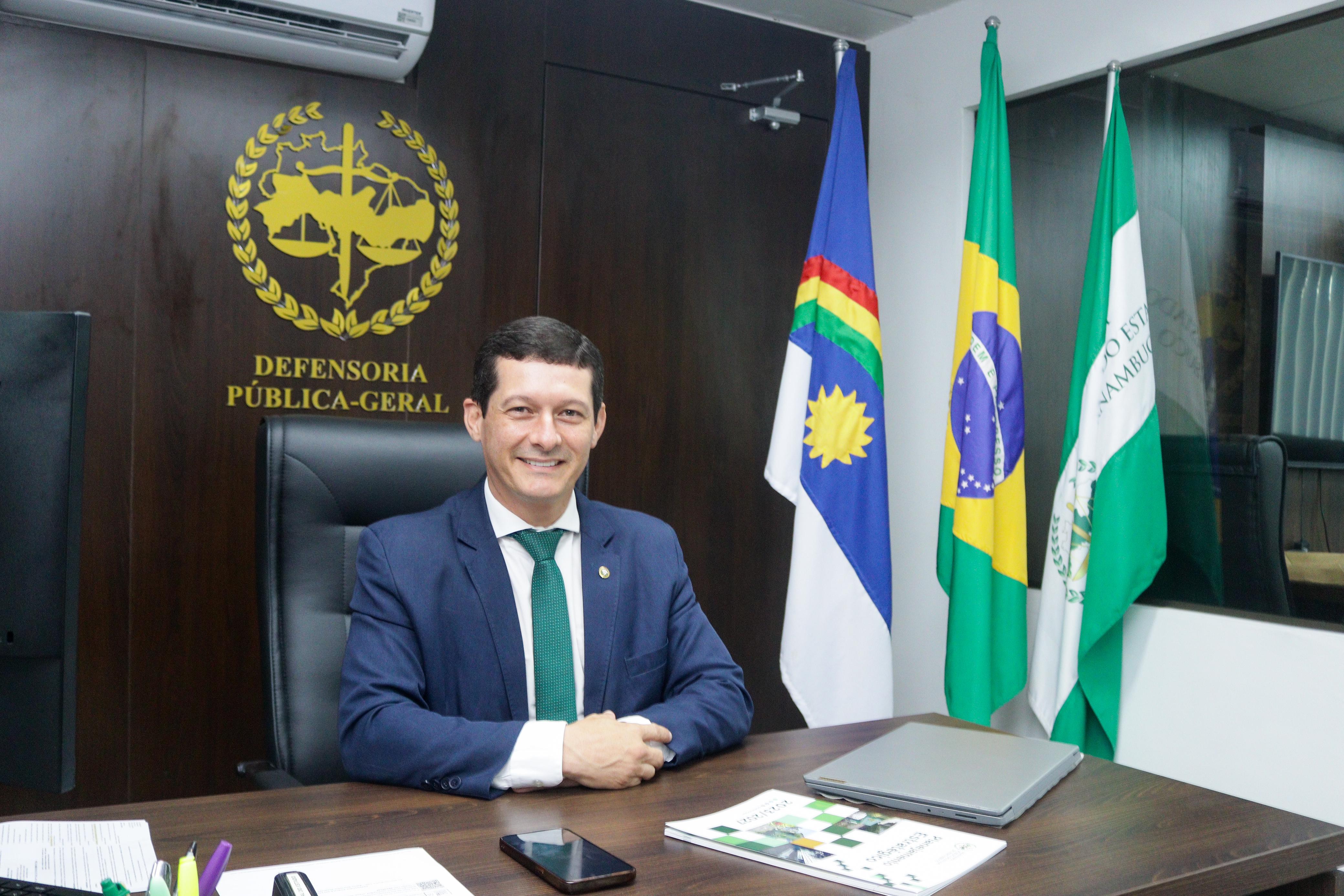 Defensor  Público Henrique Seixas falou sobre consquistas e projetos/Foto: Priscila Melo/DP