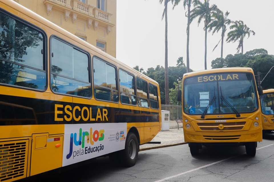 Condutores de transporte escolar ganham nova modalidade de recadastreamento/Marina Torres Condutores de transporte escolar ganham nova modalidade de recadastreamento/Marina Torres
