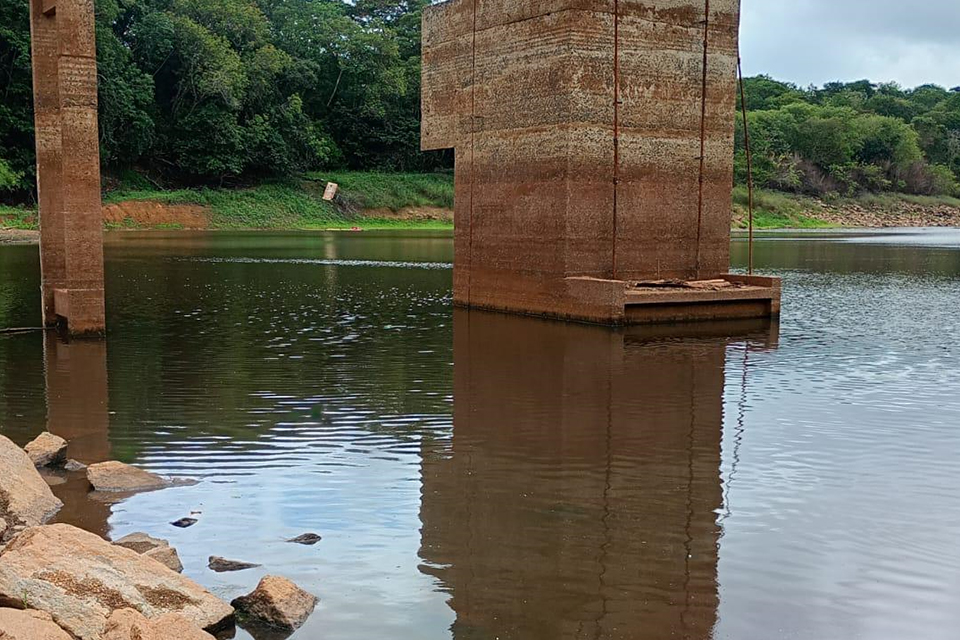 Reservatórios em níveis baixos/Divulgação/Compesa Reservatórios em níveis baixos/Divulgação/Compesa