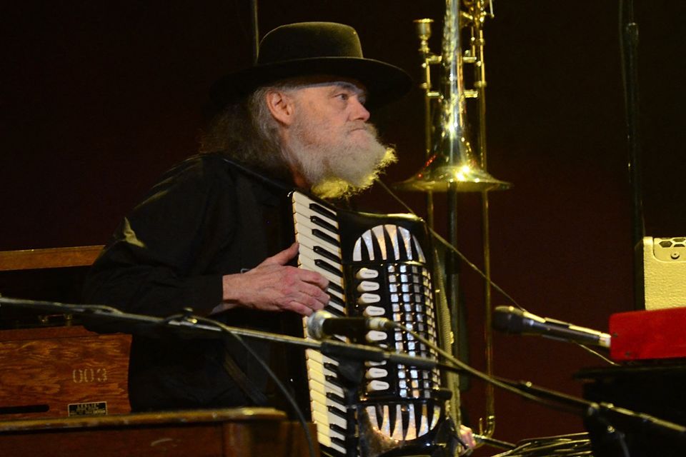Garth Hudson/foto: BRIAN KILLIAN/GETTY IMAGES NORTH AMERICA/Getty Images via AFP Garth Hudson/foto: BRIAN KILLIAN/GETTY IMAGES NORTH AMERICA/Getty Images via AFP