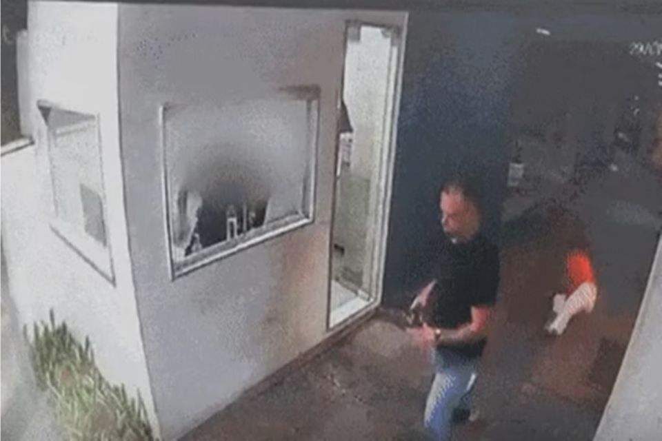 Motorista que agrediu idosa/Crédito: Reprodução Motorista que agrediu idosa/Crédito: Reprodução