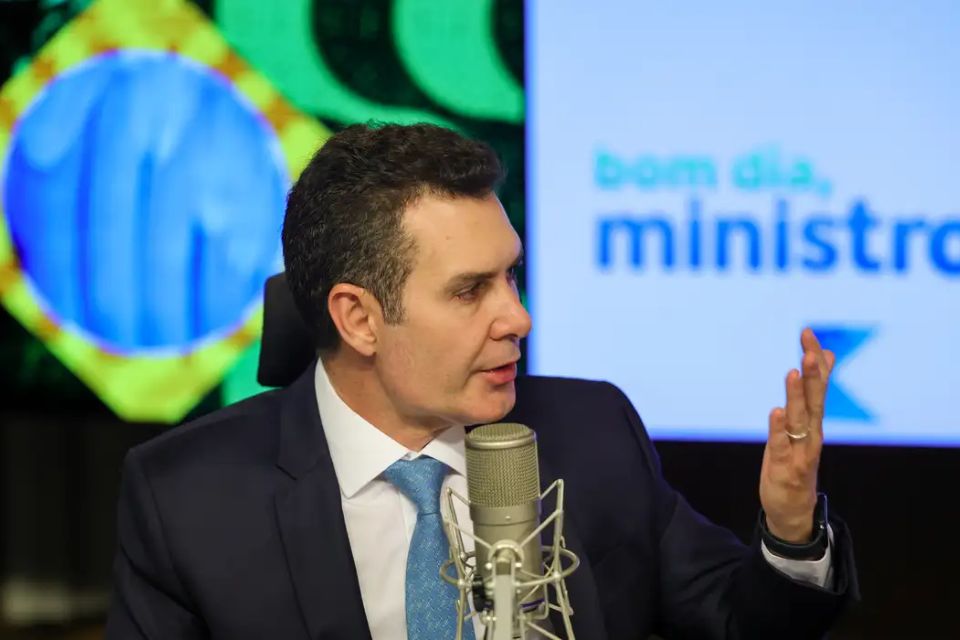 Para viabilizar essas mudanças, o Ministério das Cidades e o BID firmaram, em dezembro de 2024, um contrato de financiamento de US$ 54,05 milhões, ou seja, cerca de R$ 330 milhões