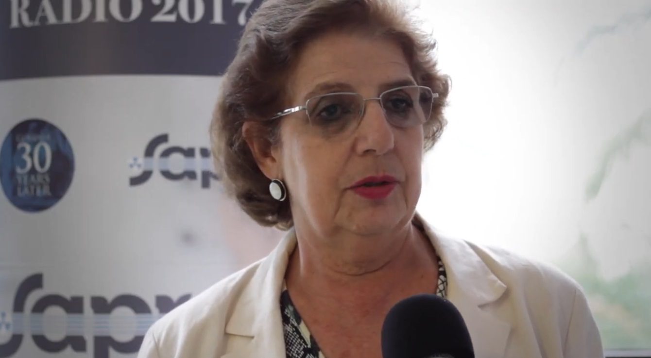 Helen Khoury, professora titular do Departamento de Energia Nuclear da UFPE/Reprodução/Youtube Helen Khoury, professora titular do Departamento de Energia Nuclear da UFPE/Reprodução/Youtube