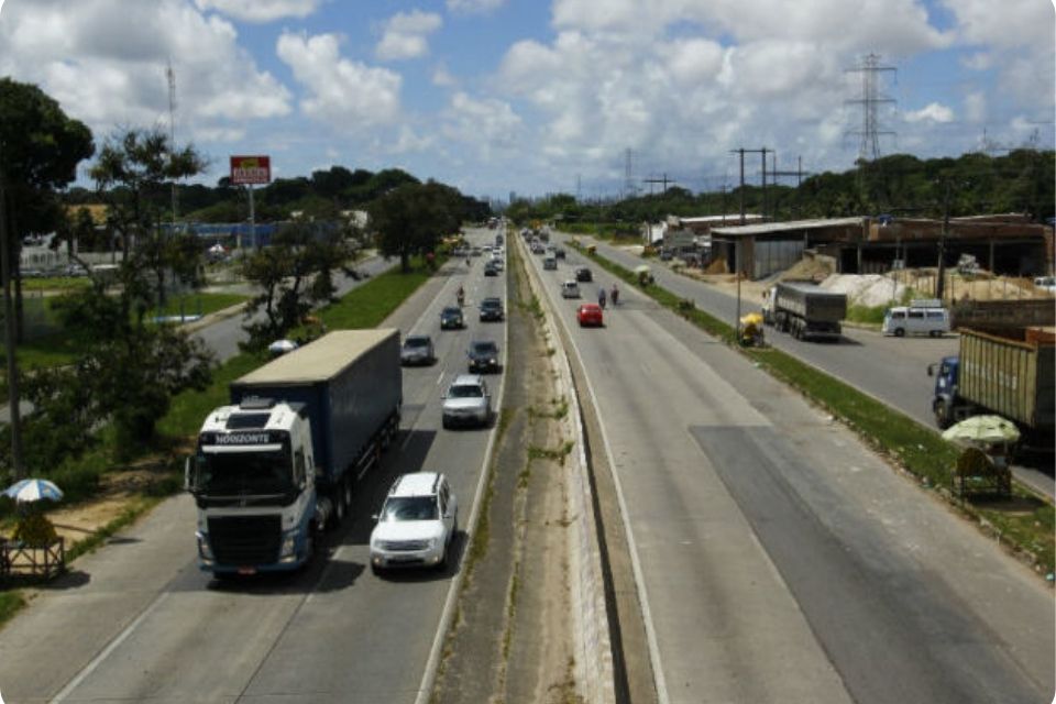 BR-101 deve ser beneficiada com o Arco Metropolitano/Foto: Shilton Araújo/Esp.DP BR-101 deve ser beneficiada com o Arco Metropolitano/Foto: Shilton Araújo/Esp.DP