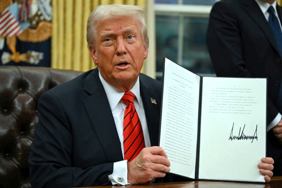 De acordo com Trump, a medida busca tentar reerguer a indústria do aço e alumínio dos EUA/Crédito: ANDREW CABALLERO-REYNOLDS / AFP De acordo com Trump, a medida busca tentar reerguer a indústria do aço e alumínio dos EUA/Crédito: ANDREW CABALLERO-REYNOLDS / AFP