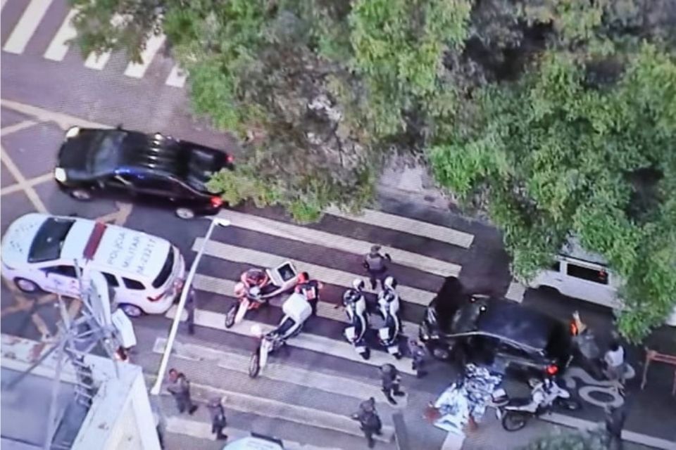 O ocupante do carro foi preso/Cr&eacute;dito: Reprodu&ccedil;&atilde;o / TV Record