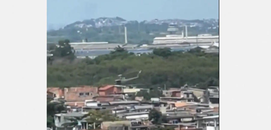 O Helicóptero foi alvejado por dois tiros/Crédito: Reprodução / GloboNews