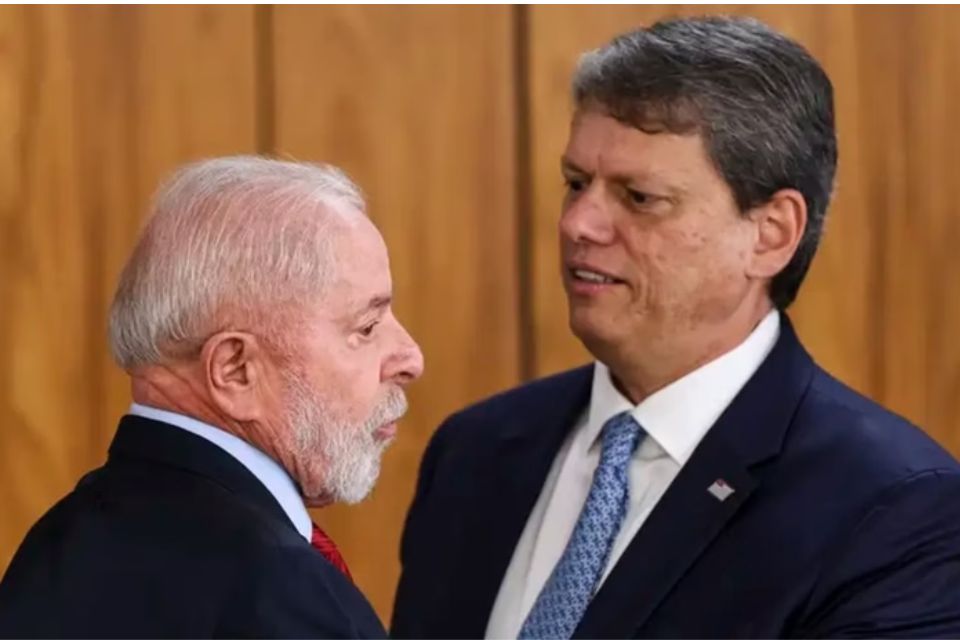 A reunião não estava prevista na agenda, mas foi solicitada pelo governador