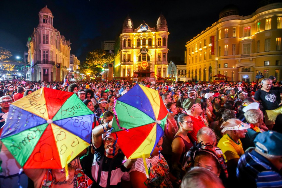Foliões lotam o Recife no Carnaval/Foto: Prefeitura do Recife Foliões lotam o Recife no Carnaval/Foto: Prefeitura do Recife