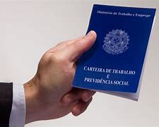 Carteira de trabalho formaliza atividades/Foto: Arquivo