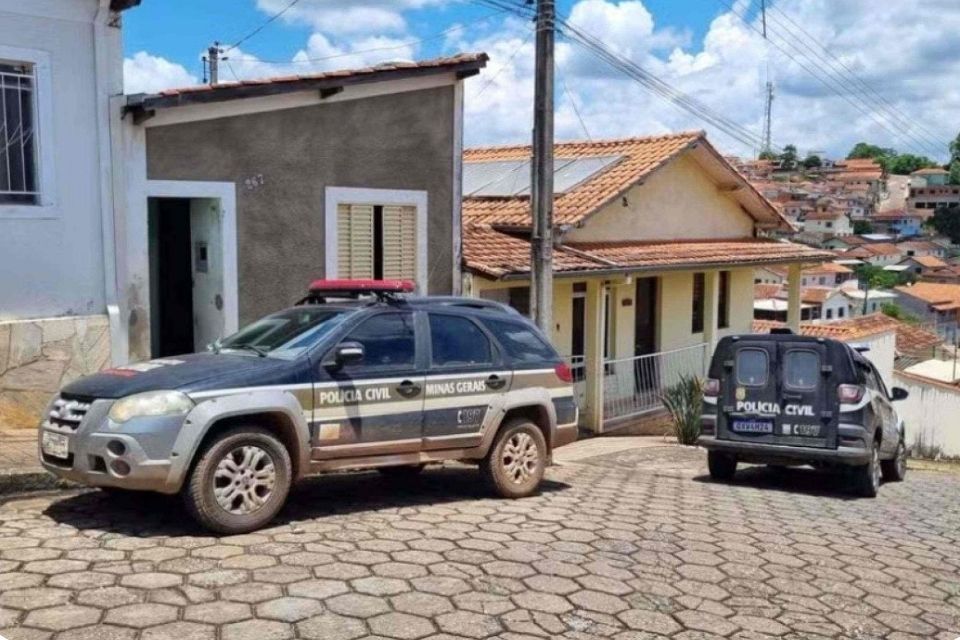 Apontado como suspeito do homicídio, um homem de 39 anos, dono do imóvel onde o corpo foi localizado, está preso desde 18 de novembro por tráfico/Foto: PCMG Apontado como suspeito do homicídio, um homem de 39 anos, dono do imóvel onde o corpo foi localizado, está preso desde 18 de novembro por tráfico/Foto: PCMG
