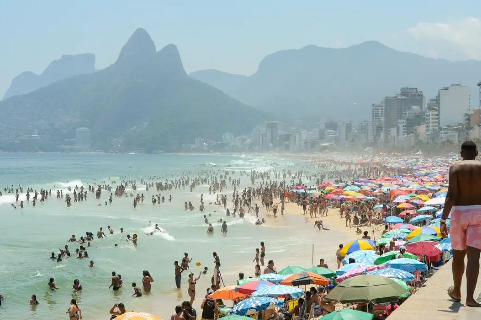 O nível de calor 4 é acionado quando a temperatura fica entre 40°C a 44°C/Crédito: Tomaz Silva / Agência Brasil