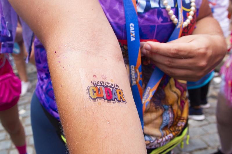 Adesivos alertam para luta contra preconceito no Carnaval/Foto: Prefeitura de Olinda