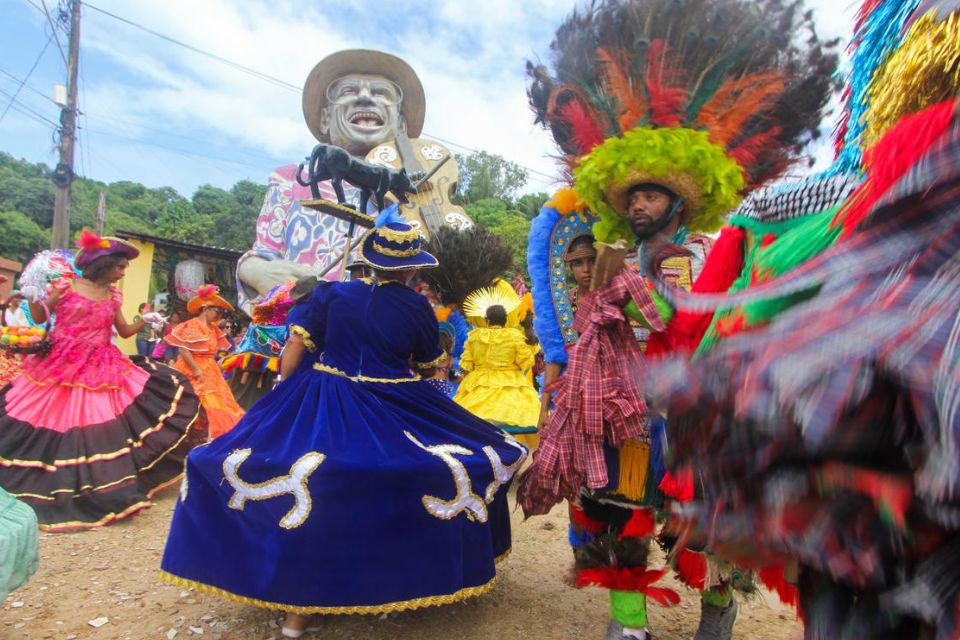 Som dos tambores ecoou forte no início da tarde desta segunda-feira (3) em Olinda/Priscilla Melo