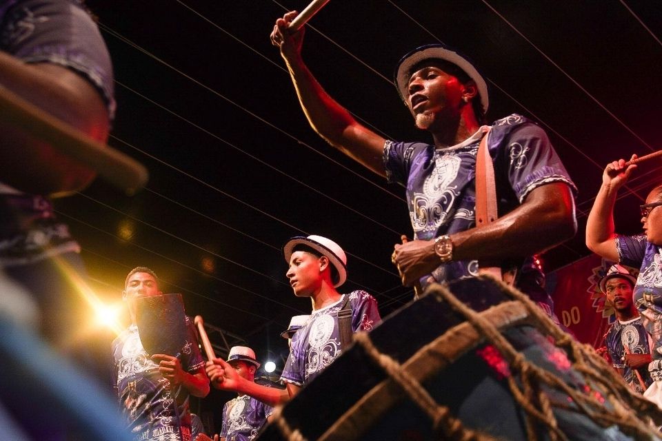 . Centenas de pessoas acompanharam o ritual em silêncio, que traz reflexão sobre a resistência da cultura afro-brasileira/Foto: Francisco Silva/DP Foto
