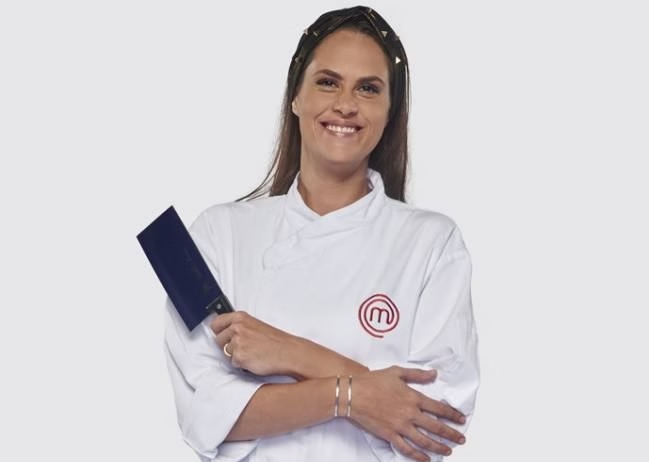 Aritana Maroni, de 46 anos, é filha do empresário Oscar Maroni e ganhou notoriedade ao participar de diversos reality shows/Band/Divulgação Aritana Maroni, de 46 anos, é filha do empresário Oscar Maroni e ganhou notoriedade ao participar de diversos reality shows/Band/Divulgação