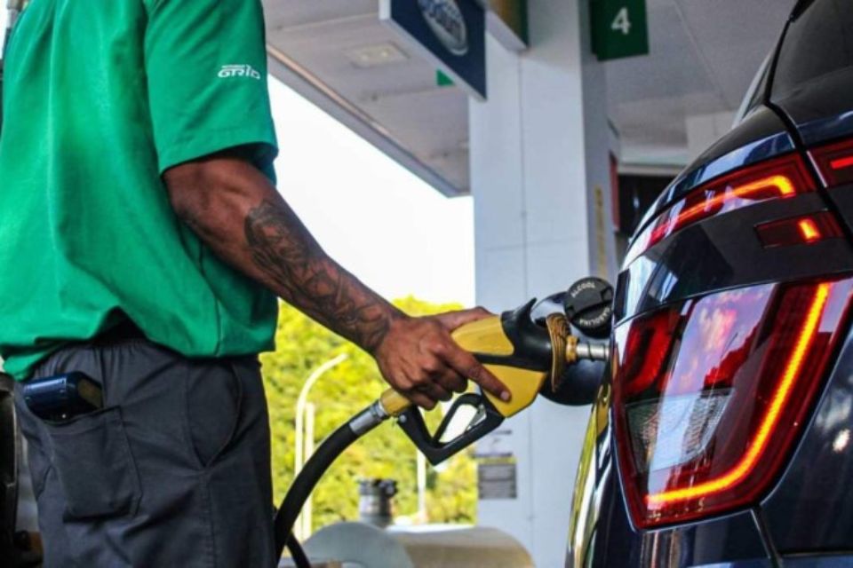 o litro de gasolina mais caro do país é encontrado no Acre, onde o valor médio na bomba custa R$ 7,57/Crédito: Kayo Magalhães/CB/D.A Press o litro de gasolina mais caro do país é encontrado no Acre, onde o valor médio na bomba custa R$ 7,57/Crédito: Kayo Magalhães/CB/D.A Press