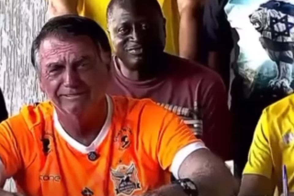 ''Você pode ver, não tem mulher bonita petista. Só tem feia'', disse Bolsonaro/Crédito: Reprodução Instagram @bolsonaro_jr ''Você pode ver, não tem mulher bonita petista. Só tem feia'', disse Bolsonaro/Crédito: Reprodução Instagram @bolsonaro_jr