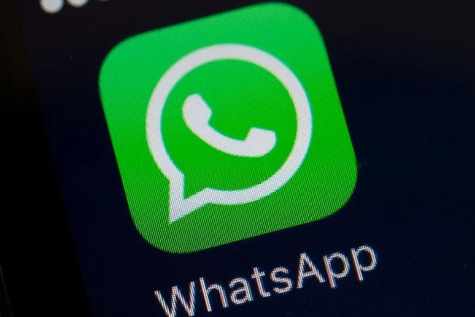 Medida vale para Android e iOS/foto: AFP Medida vale para Android e iOS/foto: AFP