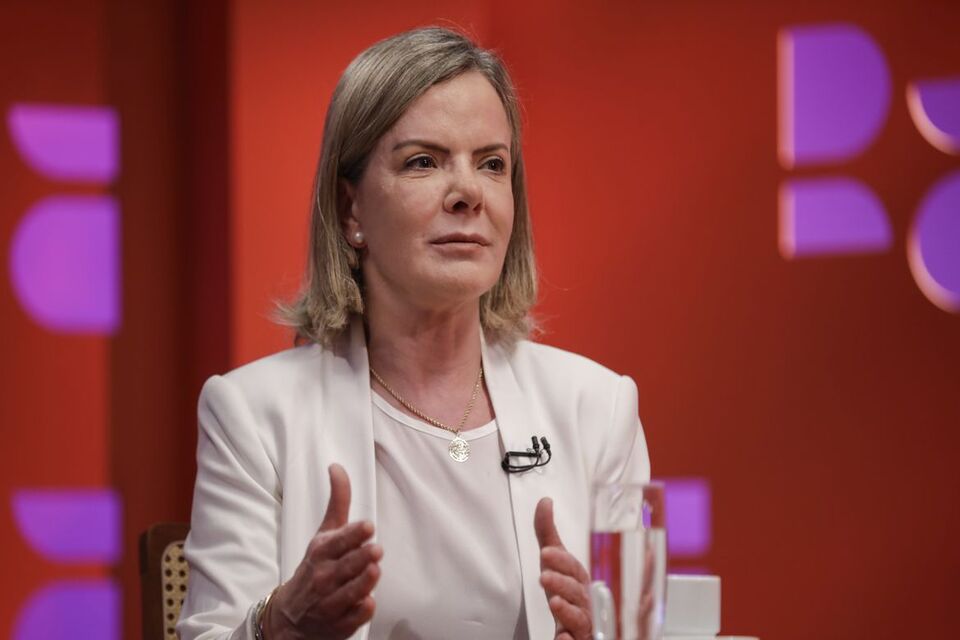 Gleisi é a ministra de Relações Institucionais do atual governo./Joédson Alves/Agência Brasil Gleisi é a ministra de Relações Institucionais do atual governo./Joédson Alves/Agência Brasil