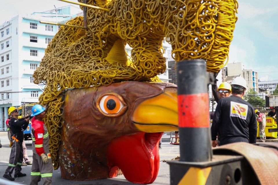 Para muitos, a "descida" do Galo representa o encerramento definitivo das festividades/Taylinne Barret/DP