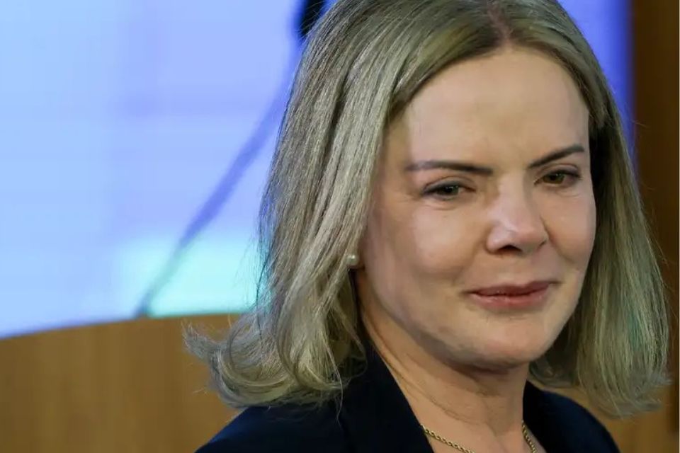 Nova ministra da Secretaria de Relações Institucionais (SRI), Gleisi Hoffmann/foto: Jose Cruz/Agência Brasil Nova ministra da Secretaria de Relações Institucionais (SRI), Gleisi Hoffmann/foto: Jose Cruz/Agência Brasil