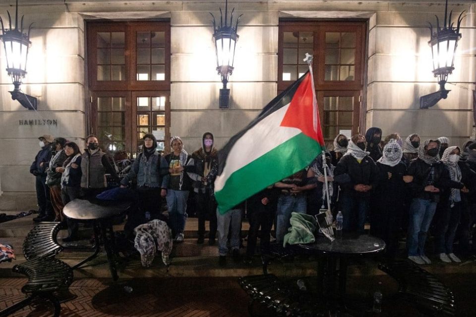 O caso de Khalil representa a primeira tentativa de deportação conhecida publicamente sob a repressão prometida por Trump contra estudantes que protestaram contra a guerra em Gaza