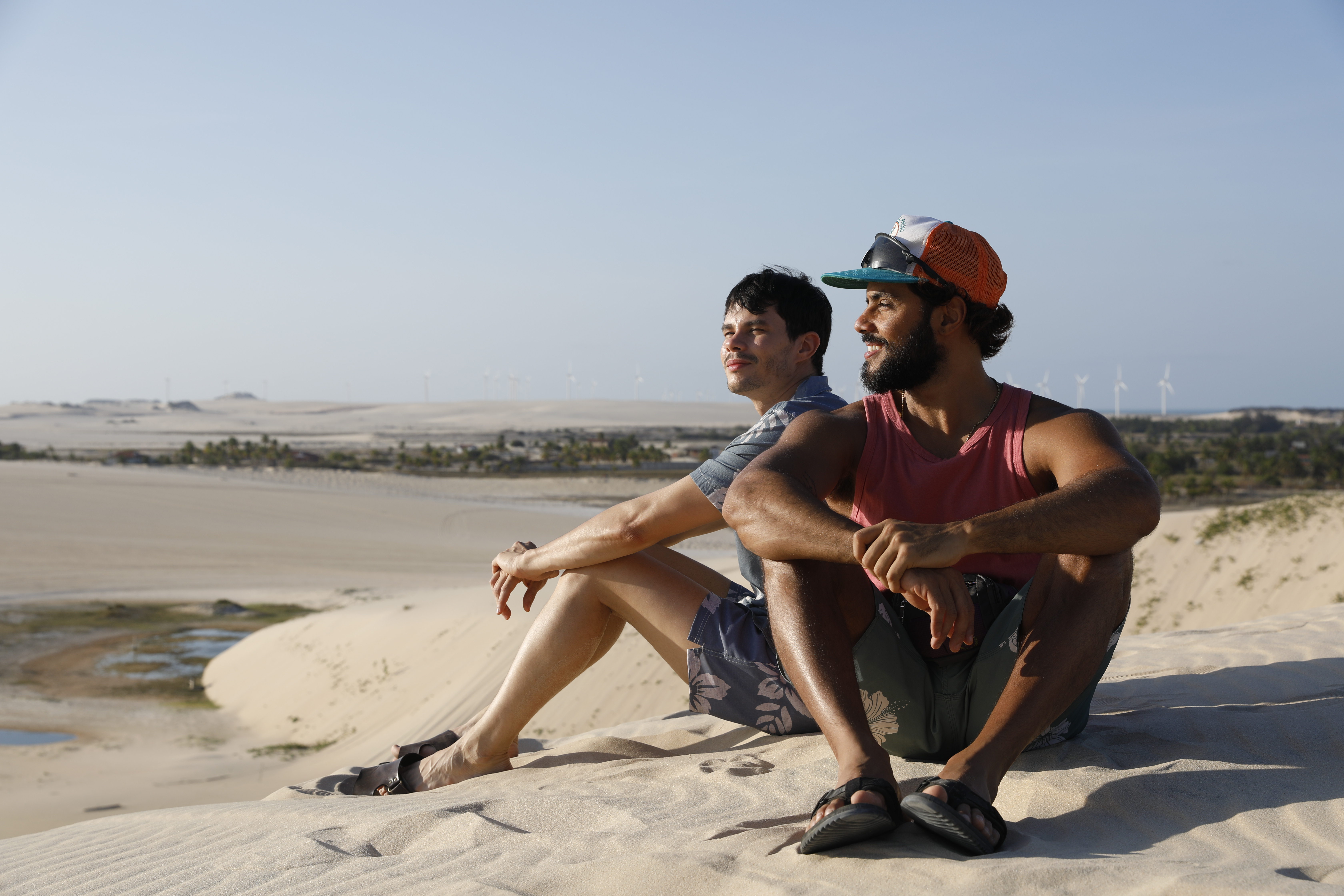 /Vinicius Teixeira e Gabriel Fuentes protagonizam a comédia musical que traz ainda Cláudia Ohana e Gretchen (Vitrine Filmes/Divulgação) /Vinicius Teixeira e Gabriel Fuentes protagonizam a comédia musical que traz ainda Cláudia Ohana e Gretchen (Vitrine Filmes/Divulgação)