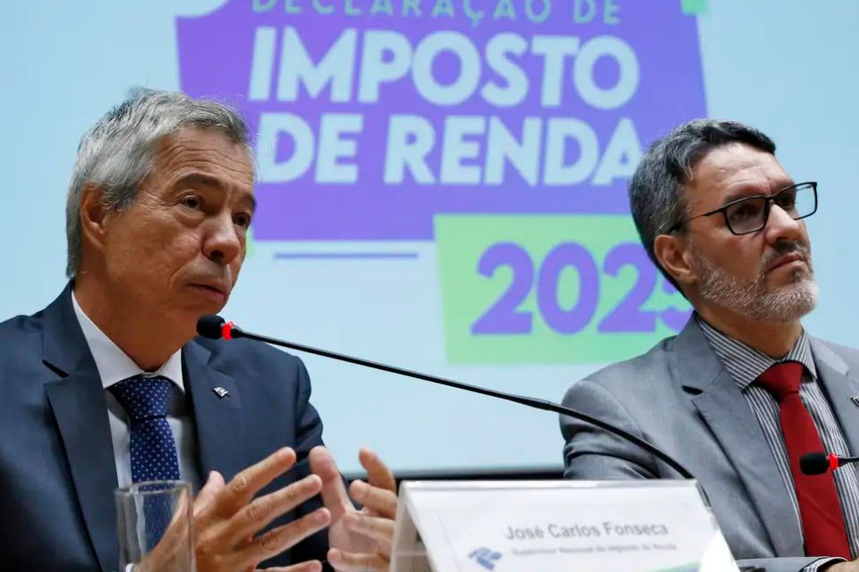 Entrega da declaração do Imposto de Renda começa na segunda-feira (17)/foto: Bruno Peres/Agência Brasil Entrega da declaração do Imposto de Renda começa na segunda-feira (17)/foto: Bruno Peres/Agência Brasil