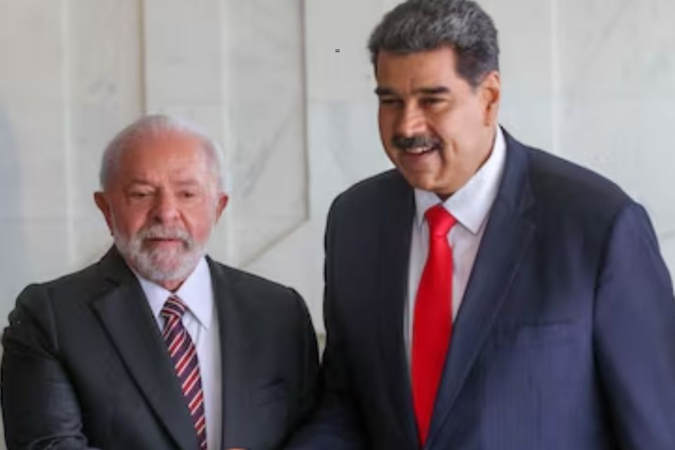 O presidente Luiz Inácio Lula da Silva (PT) e o ditador da Venezuela, Nicolás Maduro/Foto: Rafa Neddermeyer/Agência Brasil