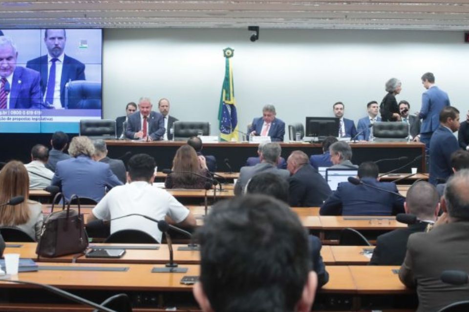 O projeto deve ser votado em sessão do Congresso Nacional, marcada para esta tarde/foto: Bruno Spada/Câmara dos Deputados O projeto deve ser votado em sessão do Congresso Nacional, marcada para esta tarde/foto: Bruno Spada/Câmara dos Deputados