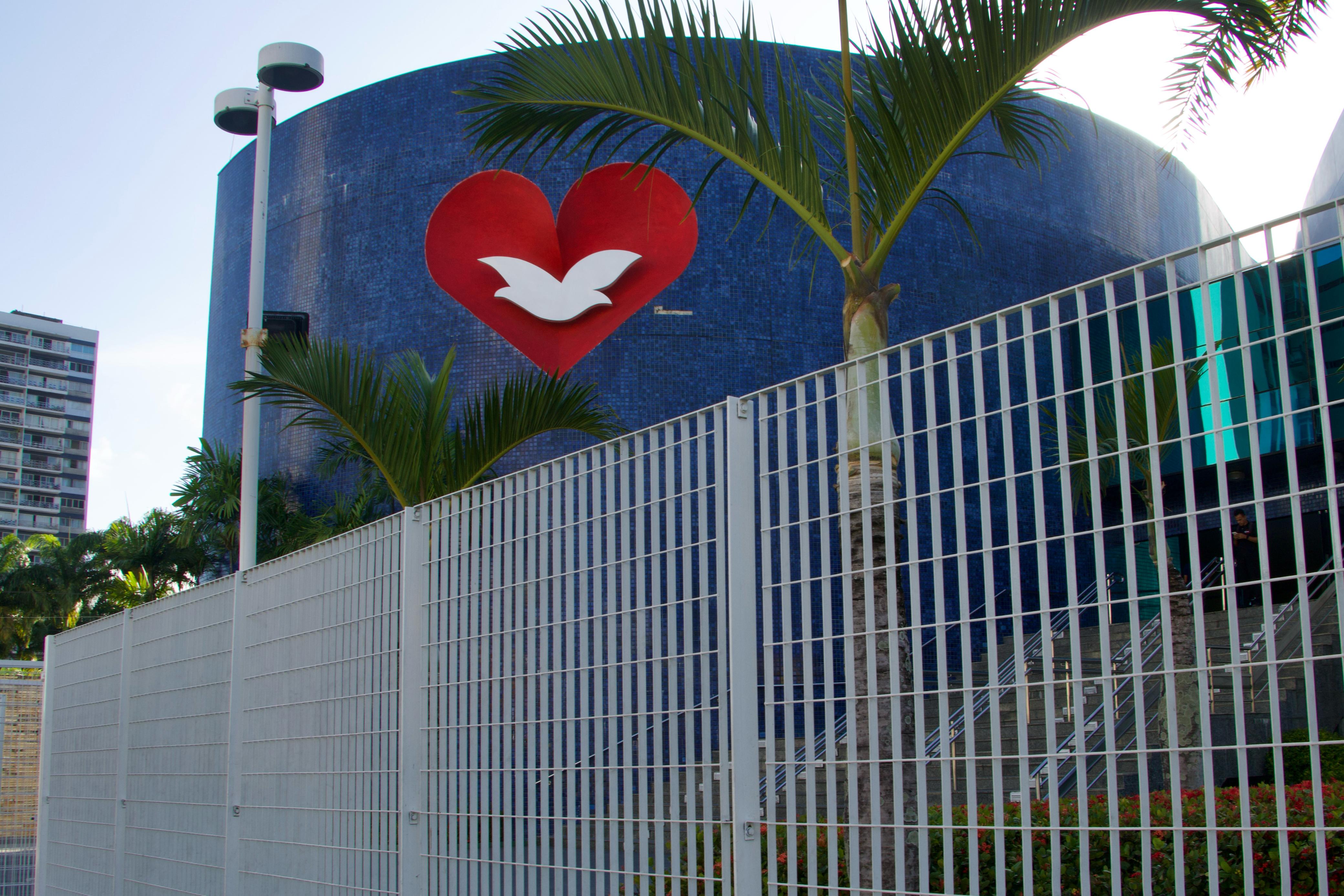 Igreja Universal do Reino de Deus em Santo Amaro, Centro do Recife.