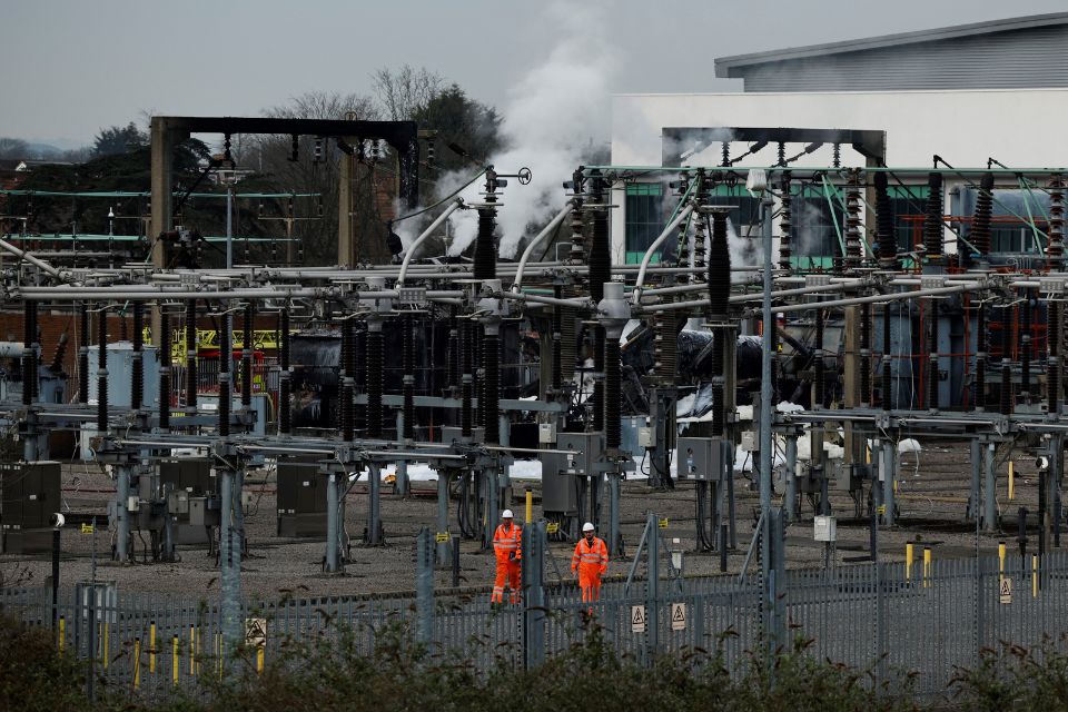 O Heathrow conecta-se com 80 países e opera 1.300 decolagens e pousos diariamente/Crédito: BENJAMIN CREMEL / AFP