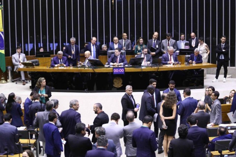 O Congresso Nacional aprovou o Orçamento de 2025 com três meses de atraso. Projeto segue agora para a sanção presidencial/Crédito: Vinicius Loures/Câmara dos Deputados O Congresso Nacional aprovou o Orçamento de 2025 com três meses de atraso. Projeto segue agora para a sanção presidencial/Crédito: Vinicius Loures/Câmara dos Deputados