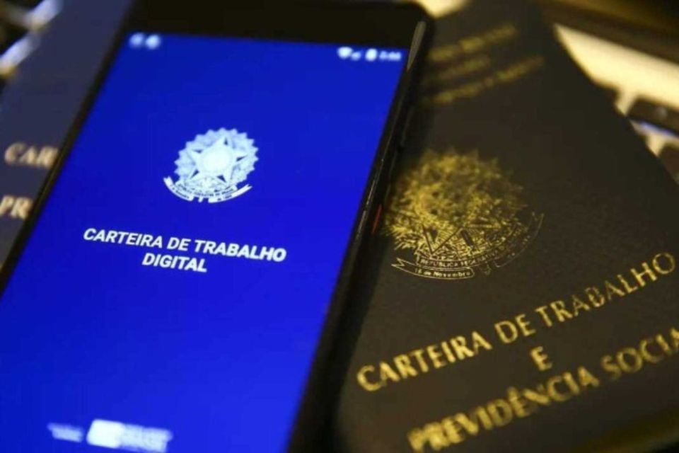 A taxa de desemprego no Brasil saiu de 6,2% para 6,5% no trimestre/Crédito: Marcelo Camargo / Agência Brasil