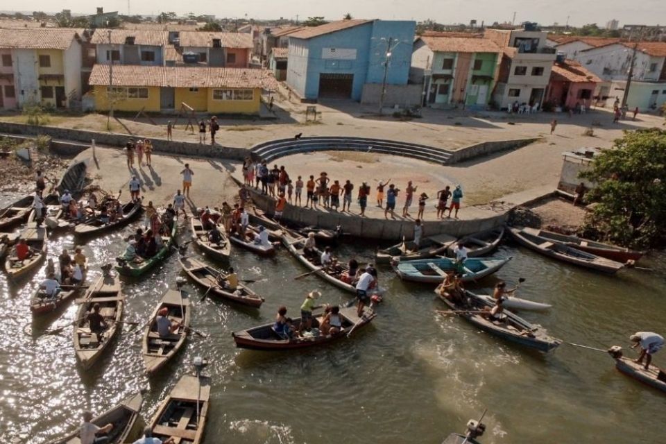 Comunidade Ilha de Deus é tradicionalmente pesqueira e a Caranguejo Uçá tem como um dos seus pilares a preservação desta tradição/Foto: Divulgação Comunidade Ilha de Deus é tradicionalmente pesqueira e a Caranguejo Uçá tem como um dos seus pilares a preservação desta tradição/Foto: Divulgação