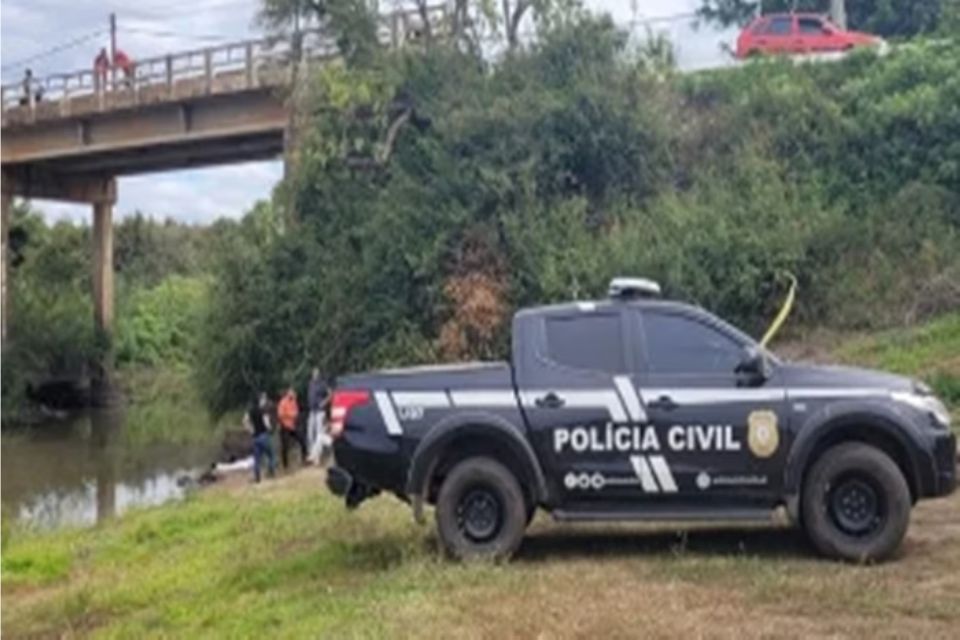 Ponte de onde a criança foi jogada/Crédito: Uilian Pacheco / Merópoles Ponte de onde a criança foi jogada/Crédito: Uilian Pacheco / Merópoles