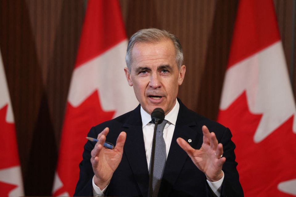 Carney afirmou também que as novas tarifas violam os acordos comerciais entre os dois países/Crédito: DAVE CHAN / AFP Carney afirmou também que as novas tarifas violam os acordos comerciais entre os dois países/Crédito: DAVE CHAN / AFP