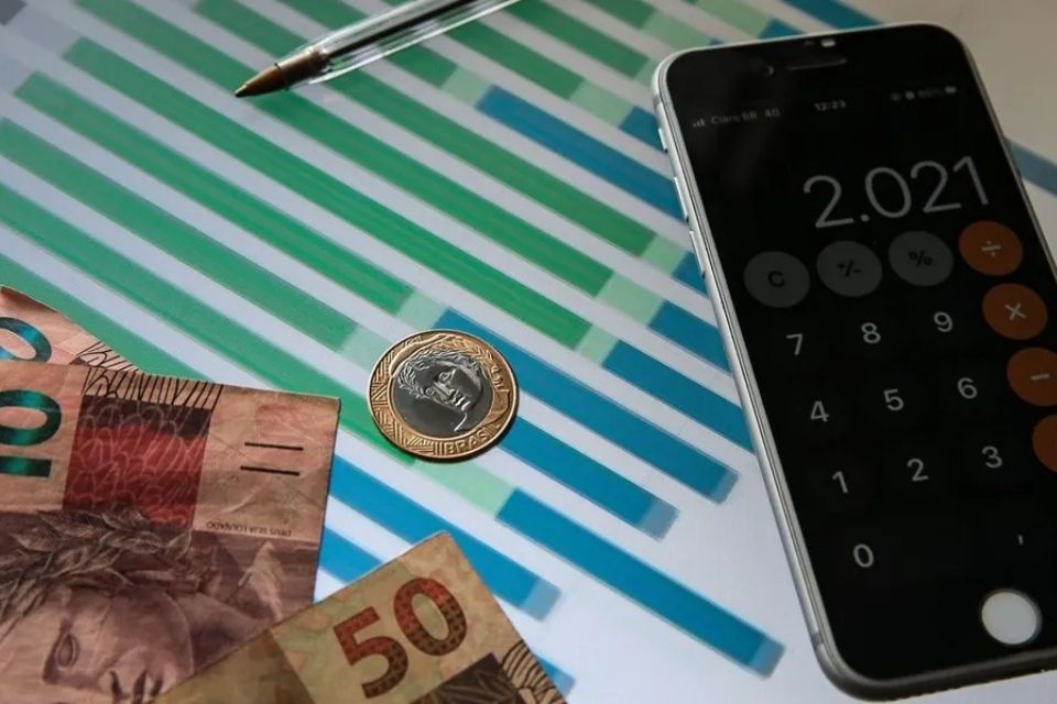 Dados publicados mais cedo mostraram que a taxa de desemprego no trimestre terminado em fevereiro foi de 6,8%/foto: Marcello Casal Jr/Agência Brasil