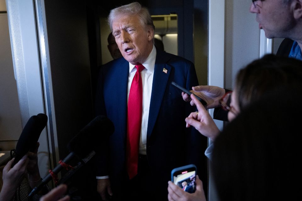 Ele sugeriu que os americanos concordam com um terceiro mandato por conta de sua popularidade/Crédito: BRENDAN SMIALOWSKI / AFP Ele sugeriu que os americanos concordam com um terceiro mandato por conta de sua popularidade/Crédito: BRENDAN SMIALOWSKI / AFP