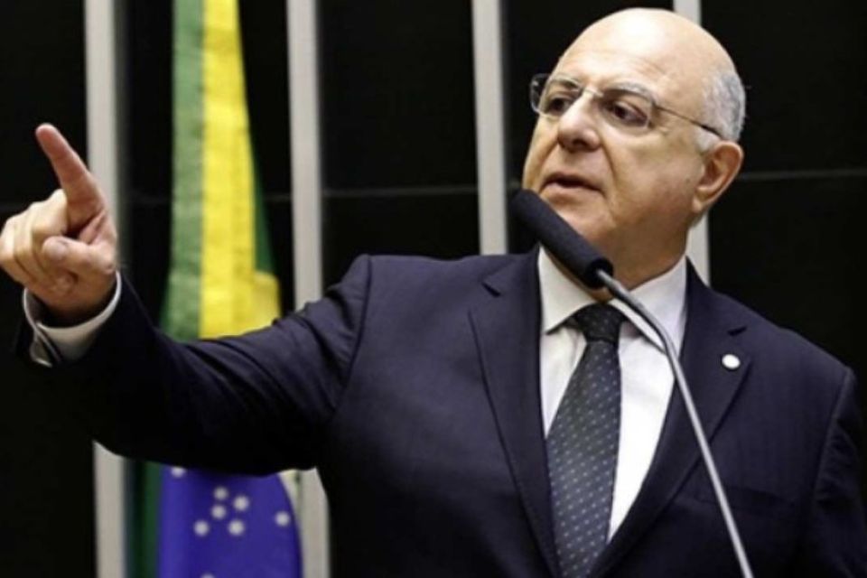 Jardim é vice-presidente da Frente Parlamentar da Agropecuária (FPA), um dos setores que devem ser mais afetados pela imposição de tarifas/Crédito: Câmara dos Deputados Jardim é vice-presidente da Frente Parlamentar da Agropecuária (FPA), um dos setores que devem ser mais afetados pela imposição de tarifas/Crédito: Câmara dos Deputados