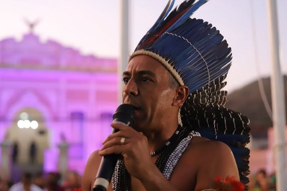 Em nota divulgada nas redes sociais, prefeito alega inocência e diz sofrer perseguição política/@marcos_cacique via Instagram Em nota divulgada nas redes sociais, prefeito alega inocência e diz sofrer perseguição política/@marcos_cacique via Instagram