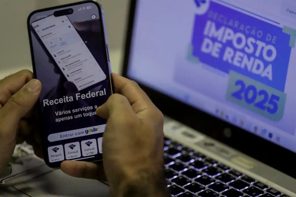 O lote também contempla restituições residuais de anos anteriores/foto: Joédson Alves/Agência Brasil O lote também contempla restituições residuais de anos anteriores/foto: Joédson Alves/Agência Brasil