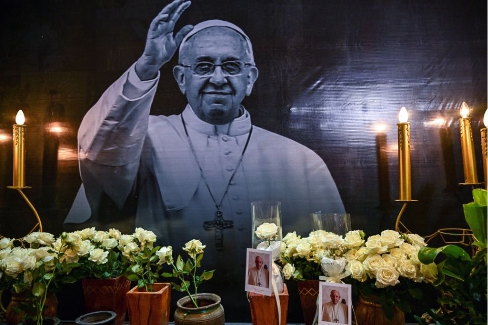 O papa Francisco morreu na segunda-feira (21)/foto: JUNI KRISWANTO/AFP O papa Francisco morreu na segunda-feira (21)/foto: JUNI KRISWANTO/AFP