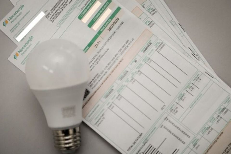Mais de 1 milhão de pessoas podem receber o desconto/Foto: Divulgação/Neoenergia Mais de 1 milhão de pessoas podem receber o desconto/Foto: Divulgação/Neoenergia